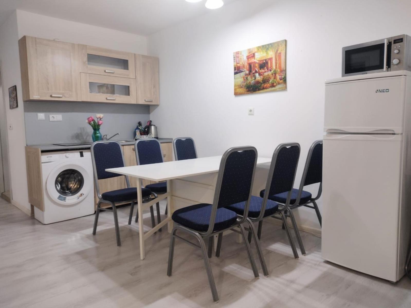 Private Apartment With Parking And Pool Balcsik Kültér fotó