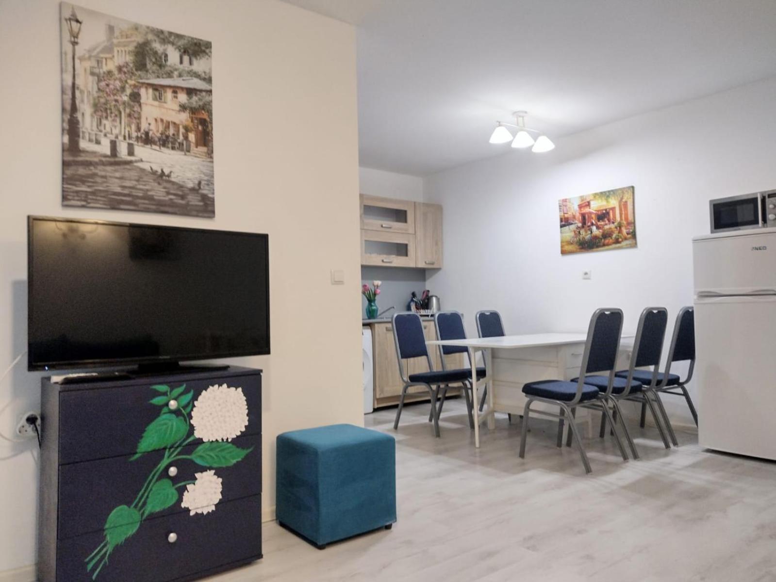 Private Apartment With Parking And Pool Balcsik Kültér fotó