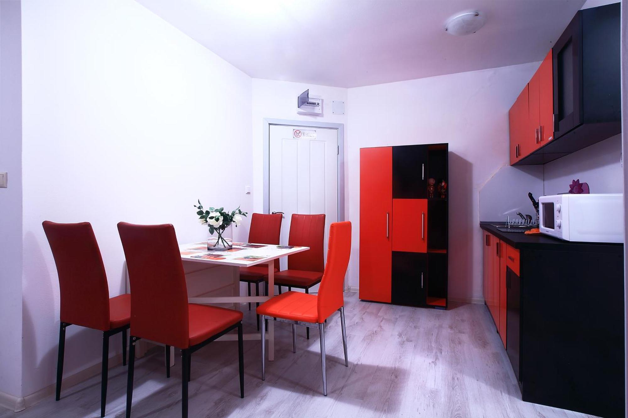 Private Apartment With Parking And Pool Balcsik Kültér fotó