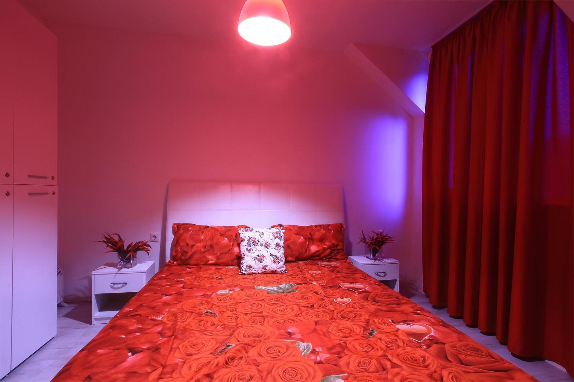 Private Apartment With Parking And Pool Balcsik Kültér fotó