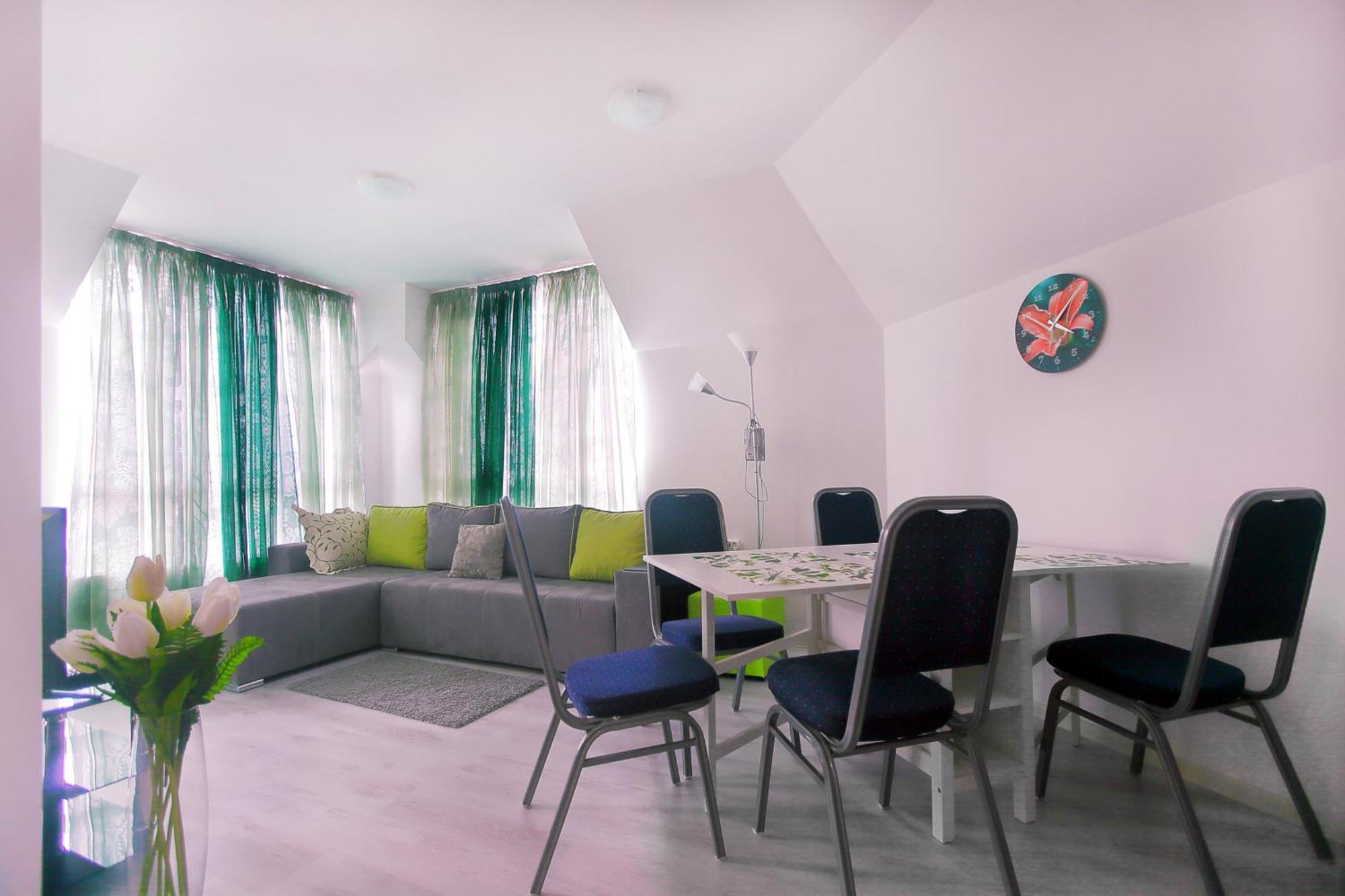 Private Apartment With Parking And Pool Balcsik Kültér fotó