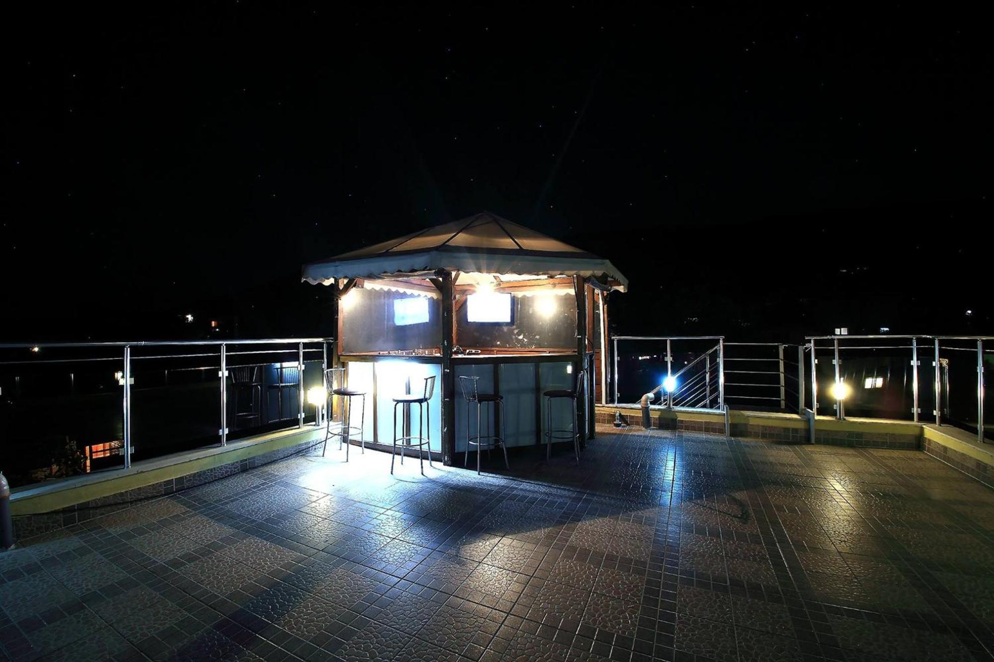 Private Apartment With Parking And Pool Balcsik Kültér fotó